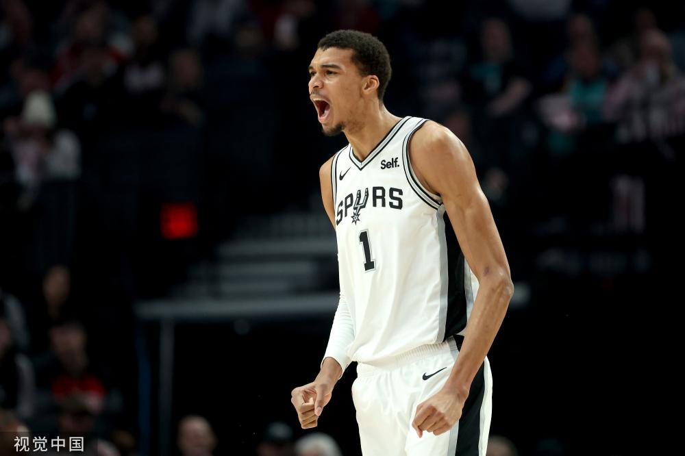 你的投票，就给卡扎！【直播吧】中超第23轮最佳评选，毫无悬念！