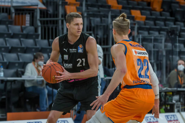 四川队一度 四川队一度