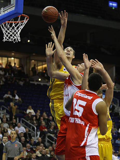 甜蜜且频繁 甜蜜且频繁